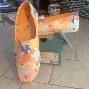 Toms Natural Wildflowers Print size 7